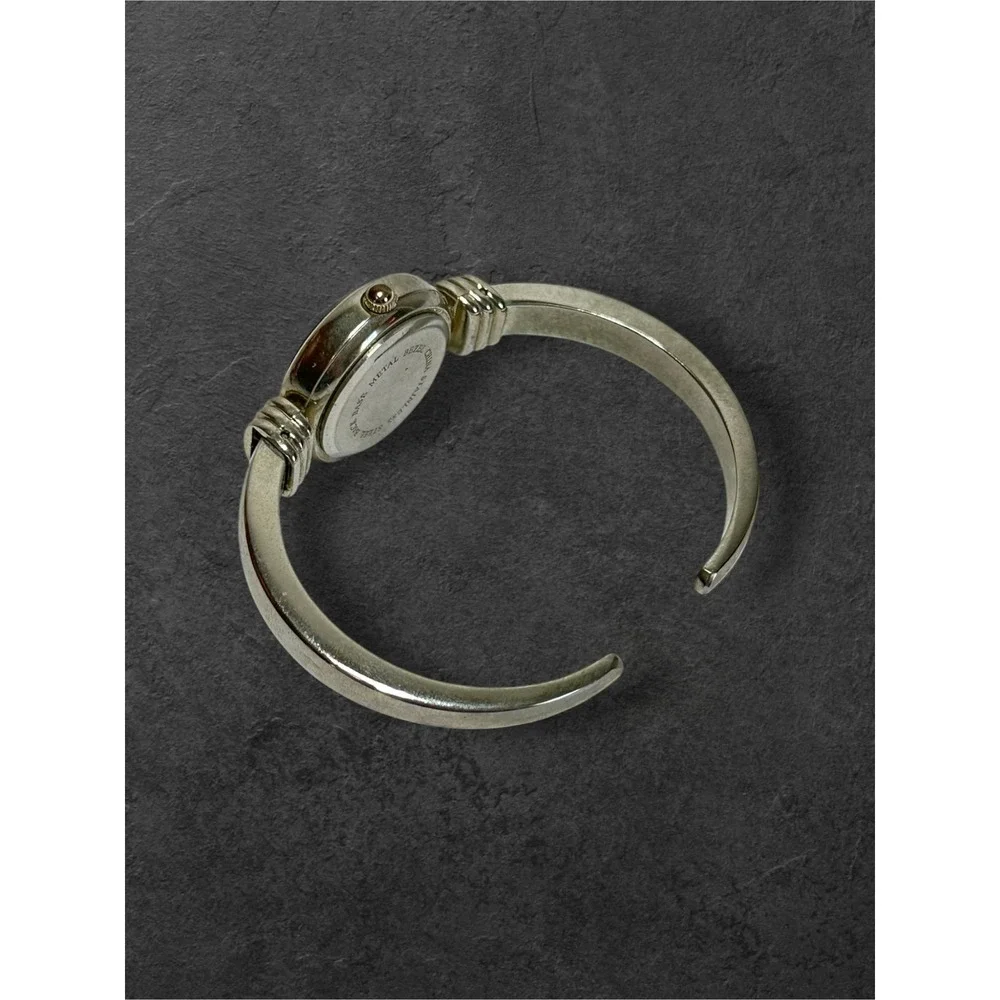 Snowflake Cuff Watch Womens Silver Tone Vintage Quartz Bangle